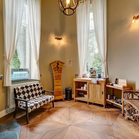 Castle With Wellness And Zipline, Cleaning Included *