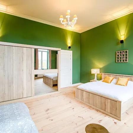 Castle With Wellness And Zipline, Cleaning Included * Gesves