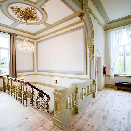 Castle With Wellness And Zipline, Cleaning Included *