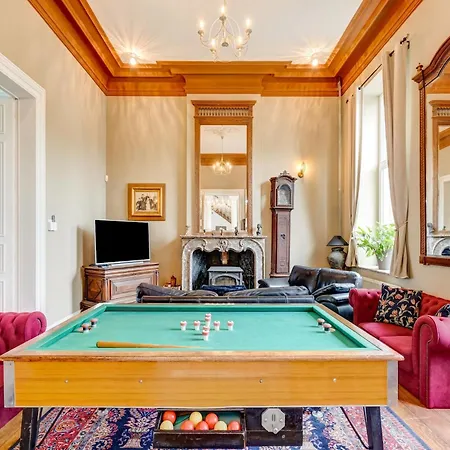 Castle With Wellness And Zipline, Cleaning Included Hébergement de vacances *