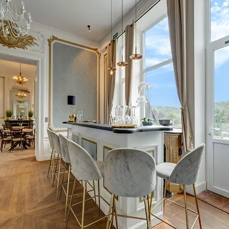 Castle With Wellness And Zipline, Cleaning Included *